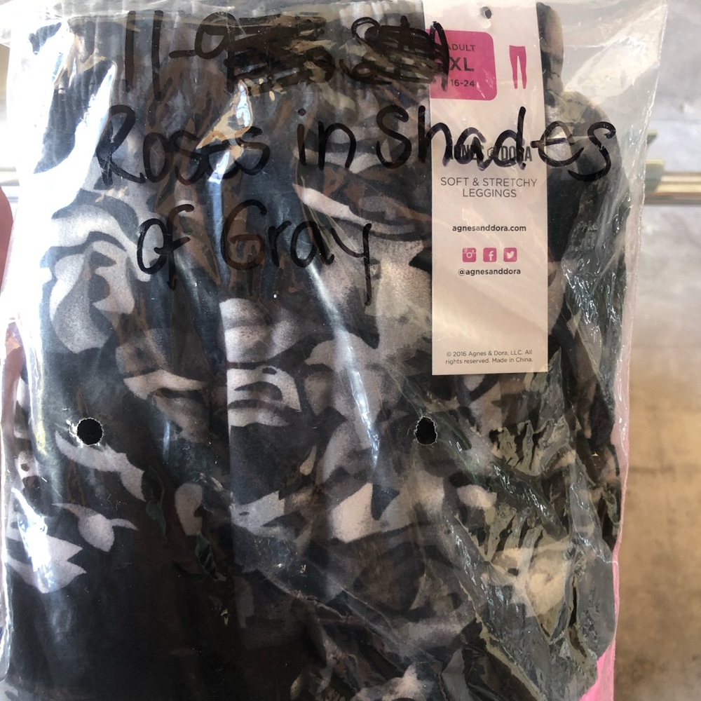 Agnes and Dora leggings